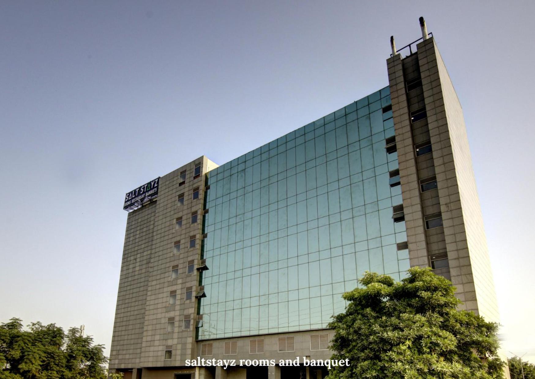 Saltstayz Premier Executive Serviced Apartment - Golf Course Extension Road Gurgaon Exterior photo