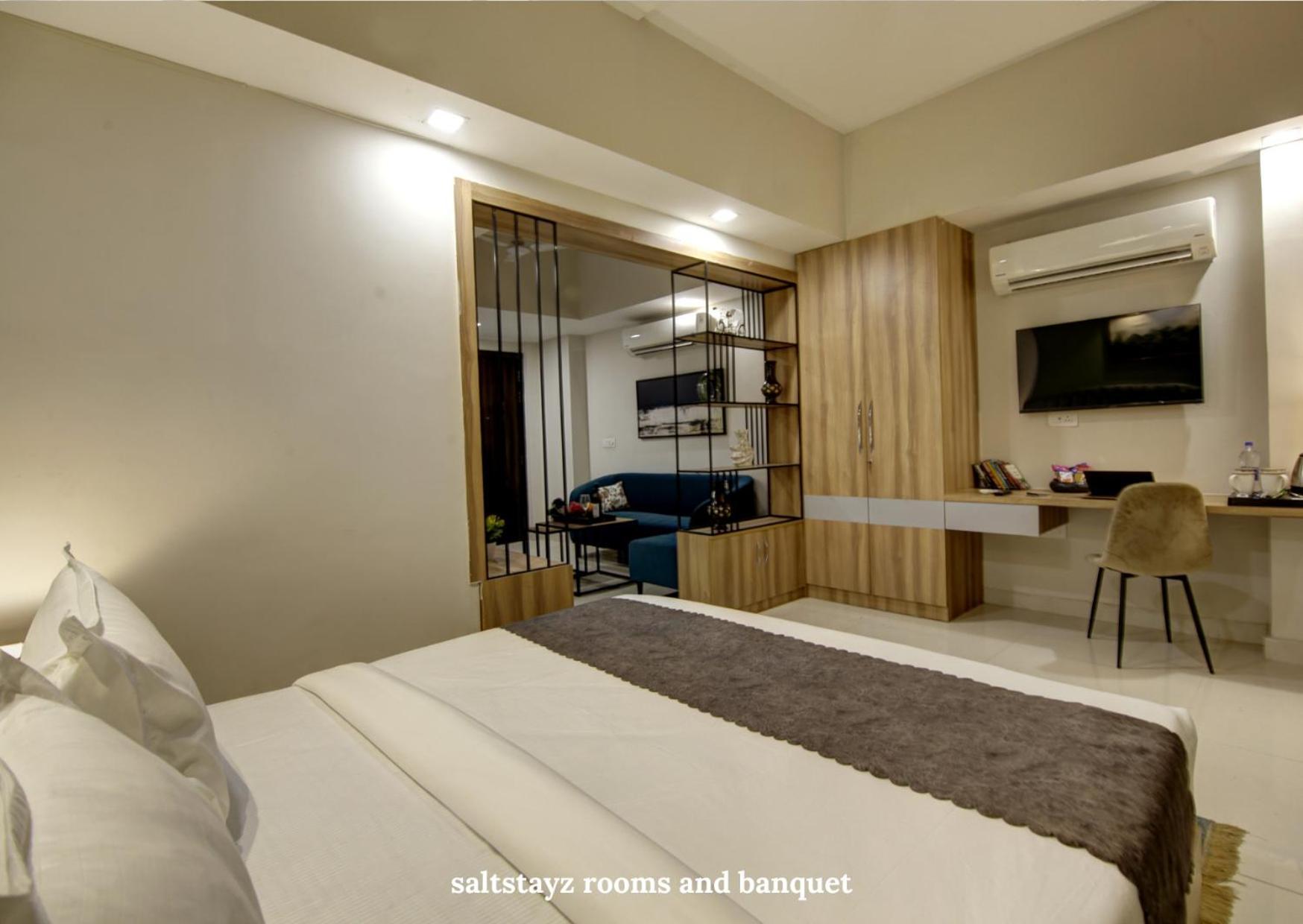 Saltstayz Premier Executive Serviced Apartment - Golf Course Extension Road Gurgaon Exterior photo